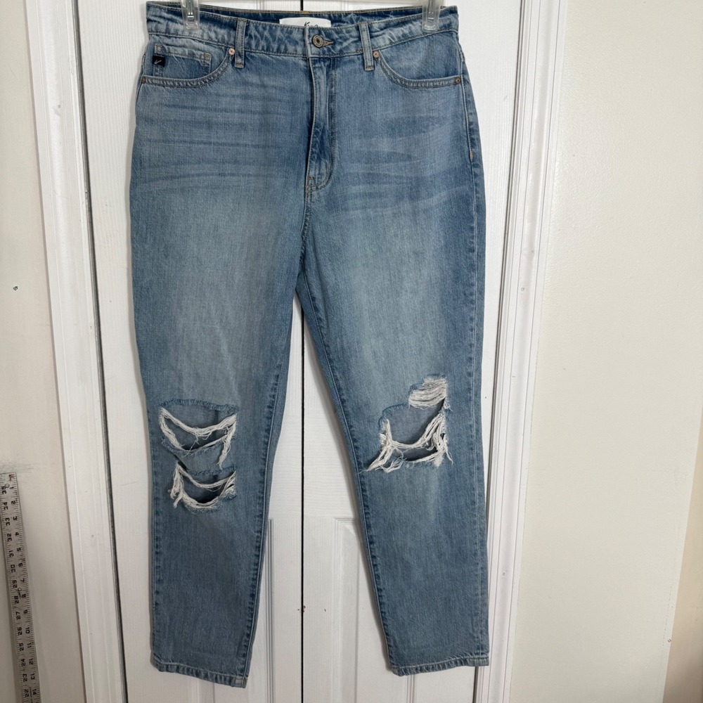 KanCan Distressed High Rise Mom Jeans 9/28 Light Wash‎ 90s Grunge KC8579L